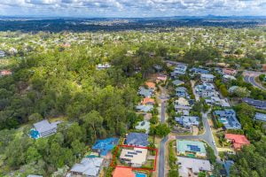 10 Carissa Place, CHAPEL HILL, QLD 4069 AUS