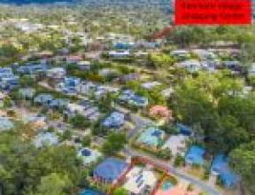 10 Carissa Place, CHAPEL HILL, QLD 4069 AUS