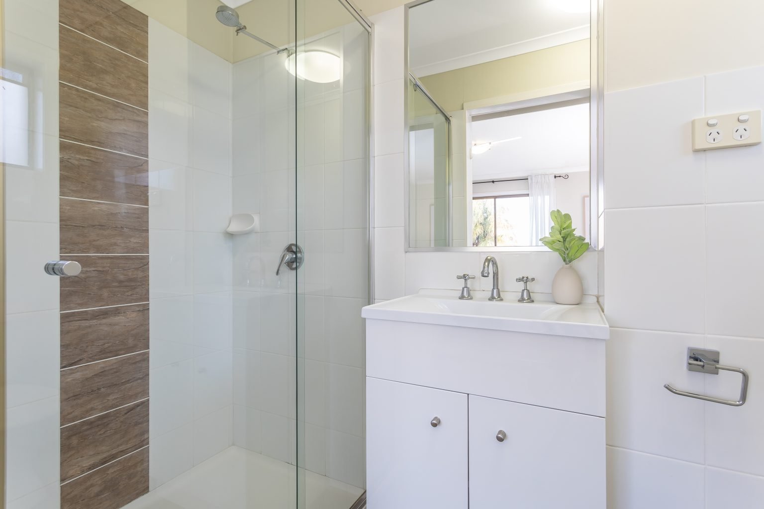 146 Gallipoli Road, CARINA HEIGHTS, QLD 4152 AUS