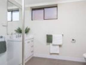 146 Gallipoli Road, CARINA HEIGHTS, QLD 4152 AUS