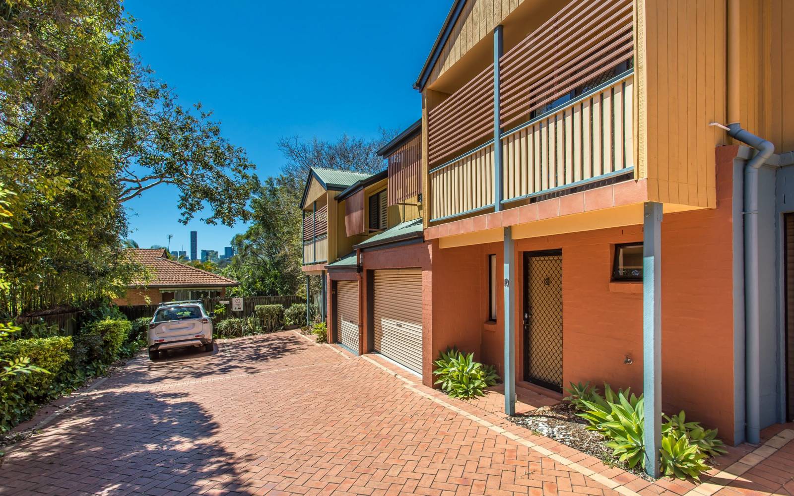 10/76 Elizabeth Street, PADDINGTON, QLD 4064 AUS