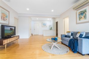 24 Praed Street, RED HILL, QLD 4059 AUS