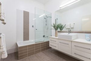 24 Praed Street, RED HILL, QLD 4059 AUS