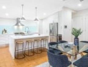 24 Praed Street, RED HILL, QLD 4059 AUS