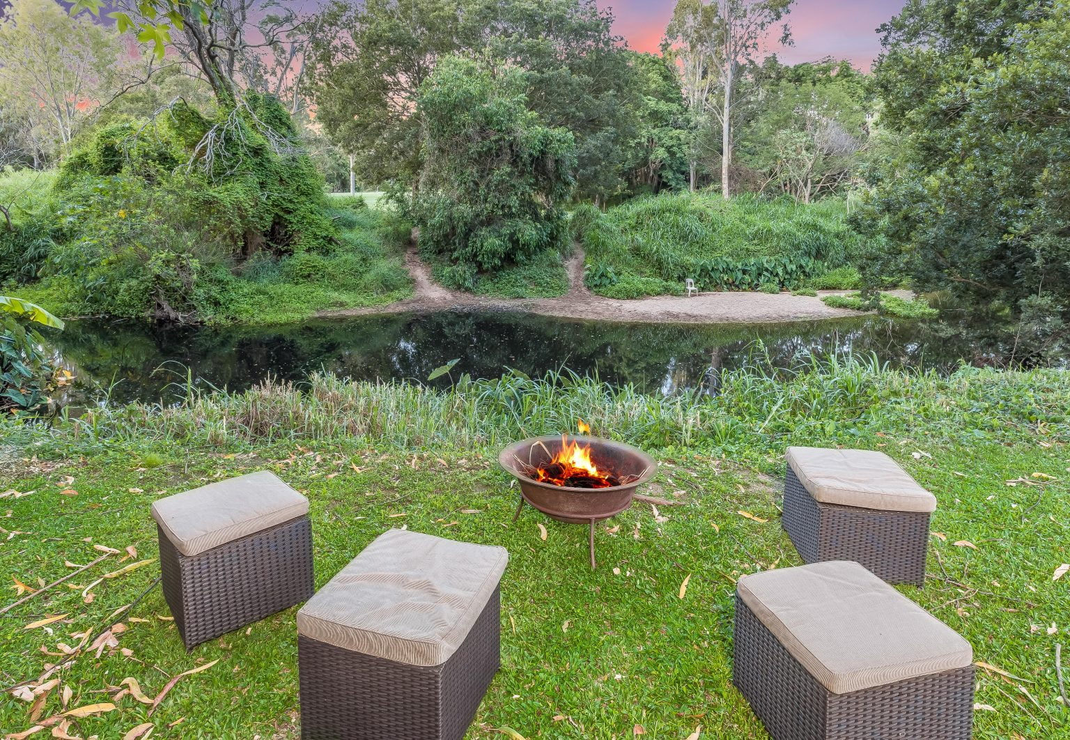 24 Praed Street, RED HILL, QLD 4059 AUS