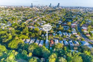 24 Praed Street, RED HILL, QLD 4059 AUS