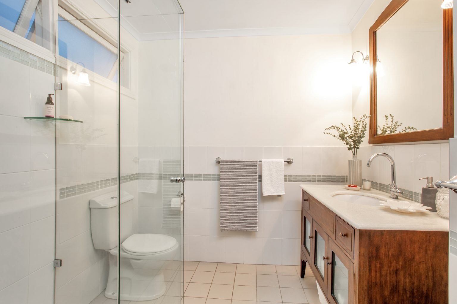 19 Claremont Street, RED HILL, QLD 4059 AUS