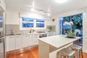 19 Claremont Street, RED HILL, QLD 4059 AUS
