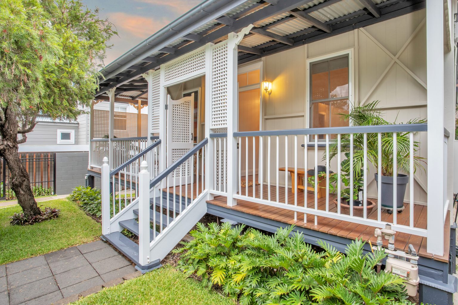 19 Claremont Street, RED HILL, QLD 4059 AUS