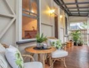 19 Claremont Street, RED HILL, QLD 4059 AUS