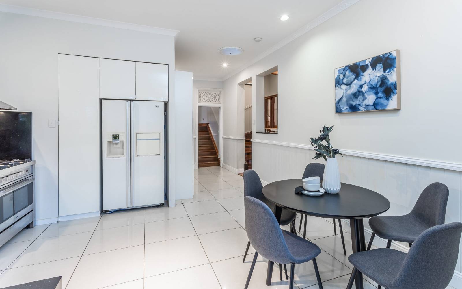 86 Arthur Terrace, RED HILL, QLD 4059 AUS