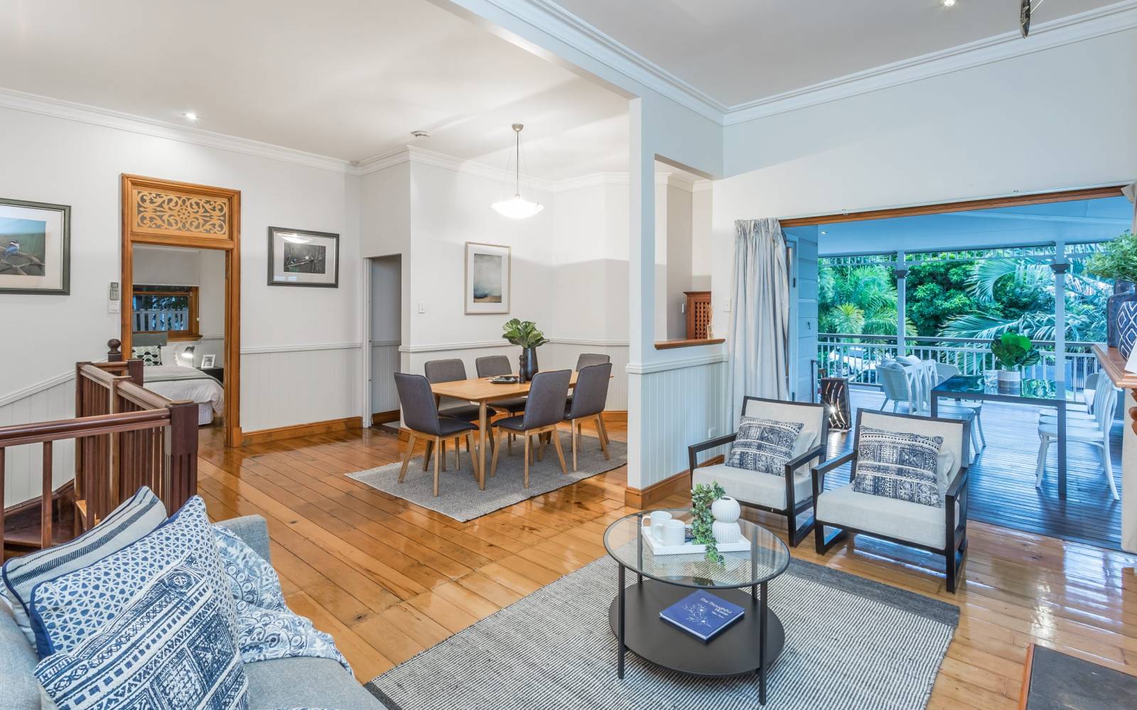 86 Arthur Terrace, RED HILL, QLD 4059 AUS