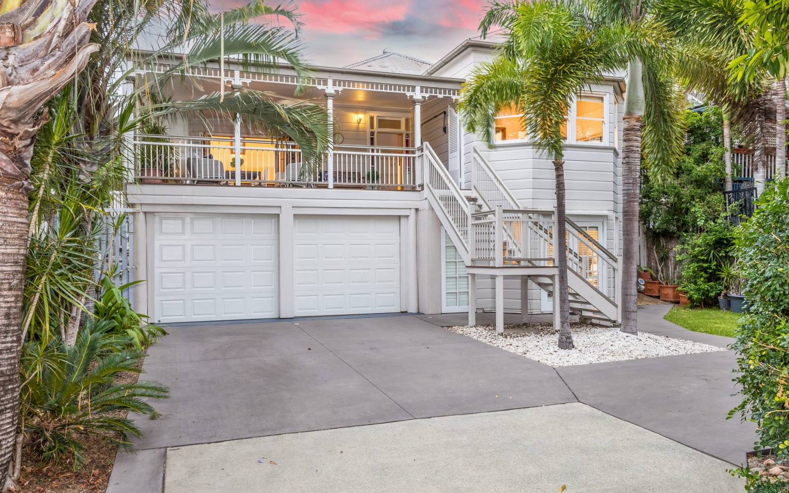 86 Arthur Terrace, RED HILL, QLD 4059 AUS