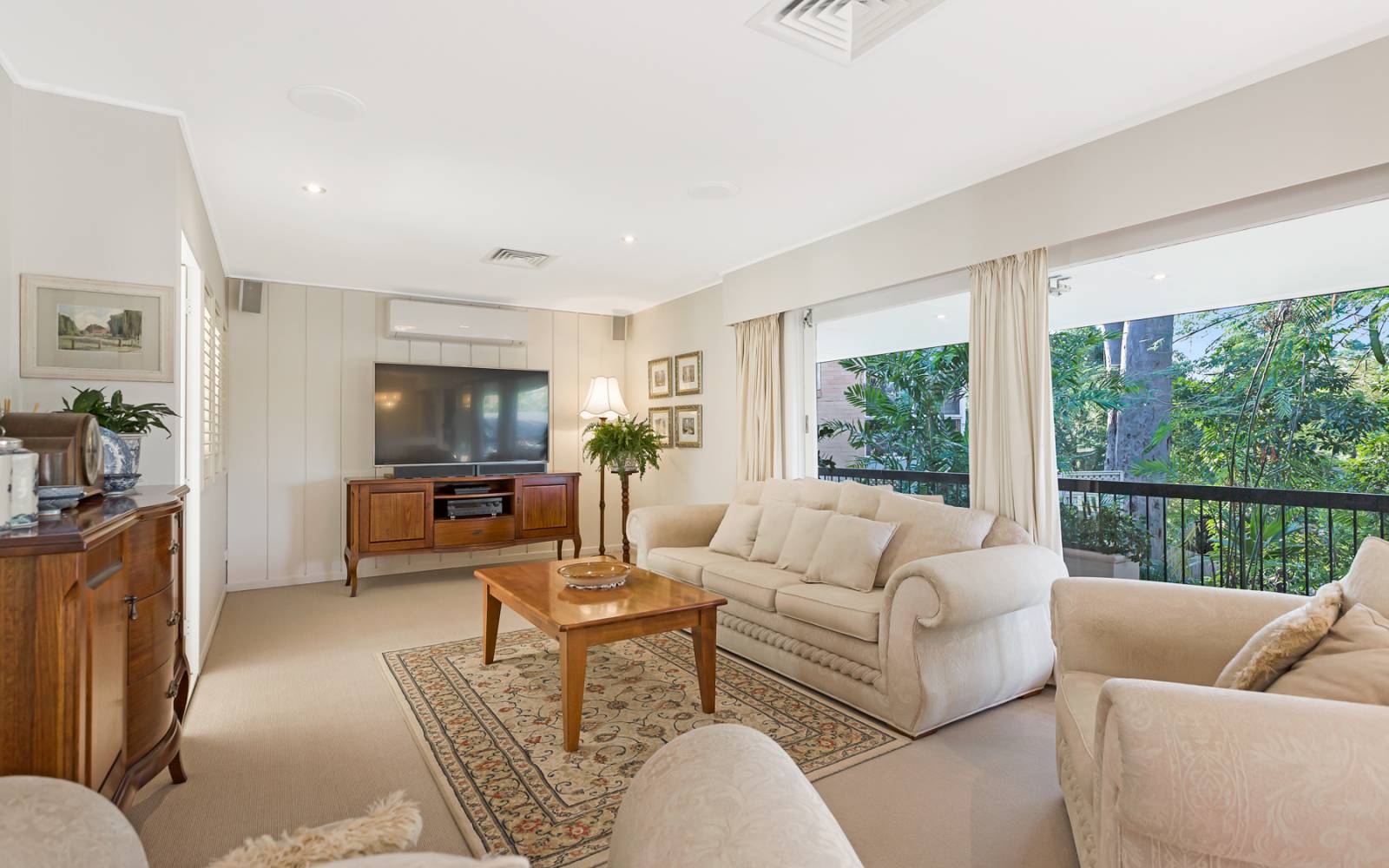 9 Kyoga St, KENMORE, QLD 4069 AUS