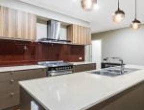 68 Oxley Drive, KARALEE, QLD 4306 AUS