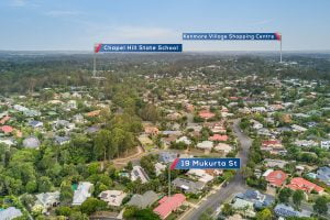 19 Mukurta Street, CHAPEL HILL, QLD 4069 AUS