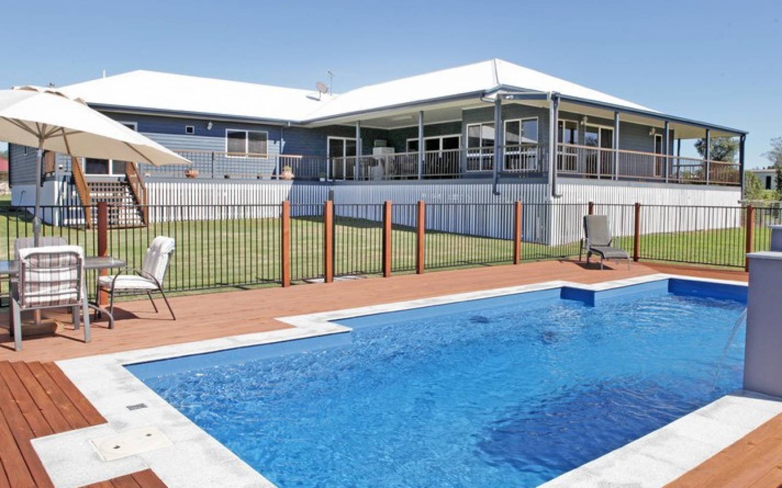 41 President Circle, KARALEE, QLD 4306 AUS