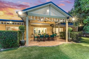 17 Jamieson Place, BROOKFIELD, QLD 4069 AUS