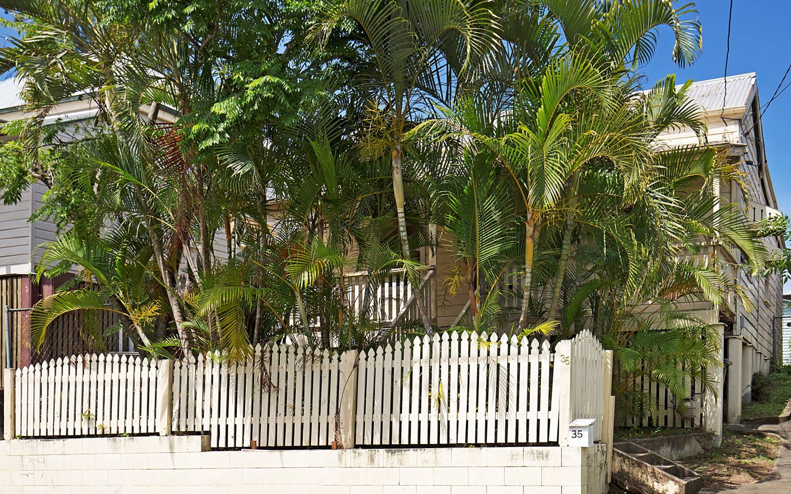 35 Ellena Street, PADDINGTON, QLD 4064 AUS