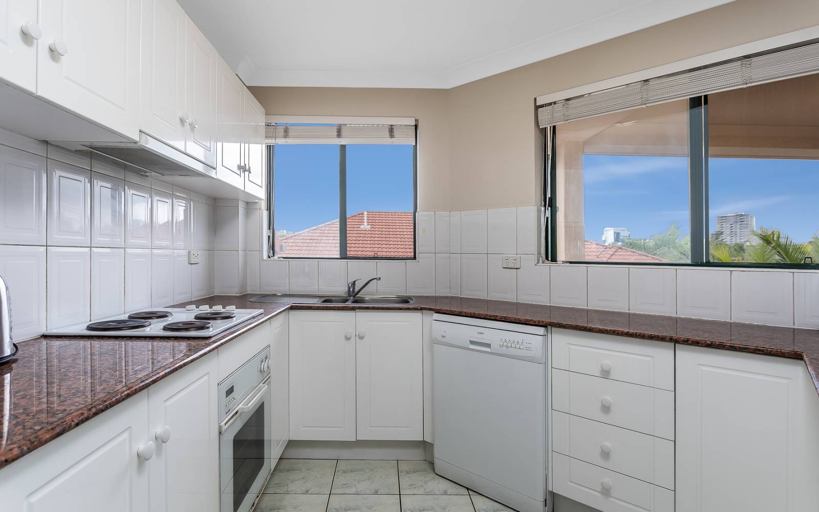 9/28 Cadell Street, TOOWONG, QLD 4066 AUS