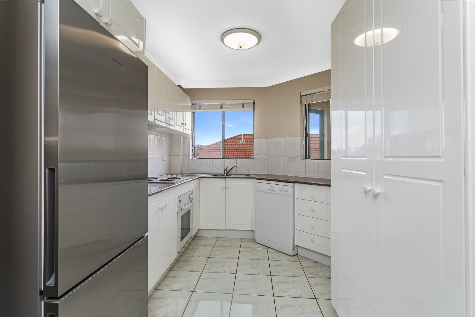 9/28 Cadell Street, TOOWONG, QLD 4066 AUS