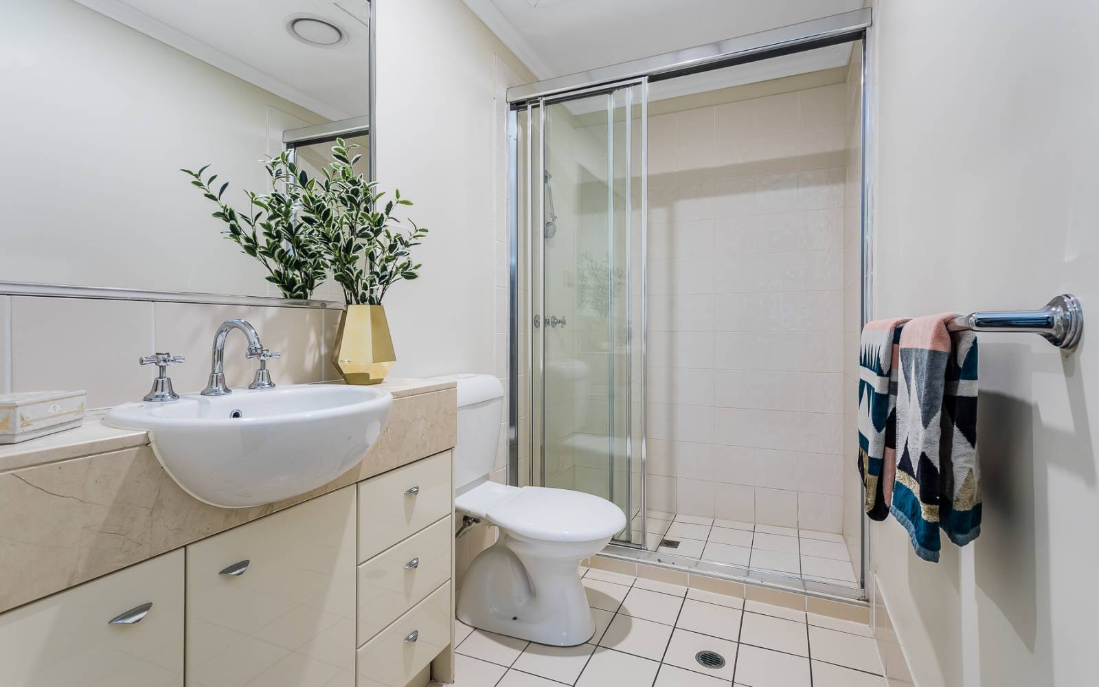 29/11 Grosvenor Road, INDOOROOPILLY, QLD 4068 AUS