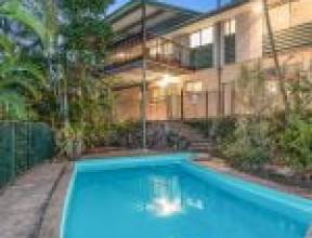 44 Aberfeldy Street, KENMORE, QLD 4069 AUS