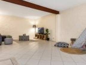 44 Aberfeldy Street, KENMORE, QLD 4069 AUS