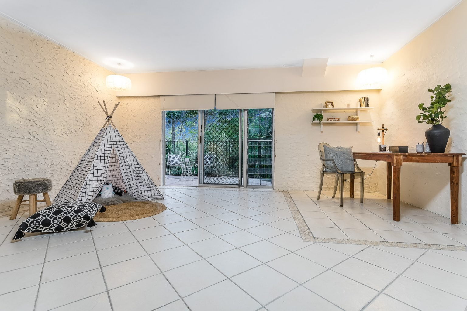 44 Aberfeldy Street, KENMORE, QLD 4069 AUS