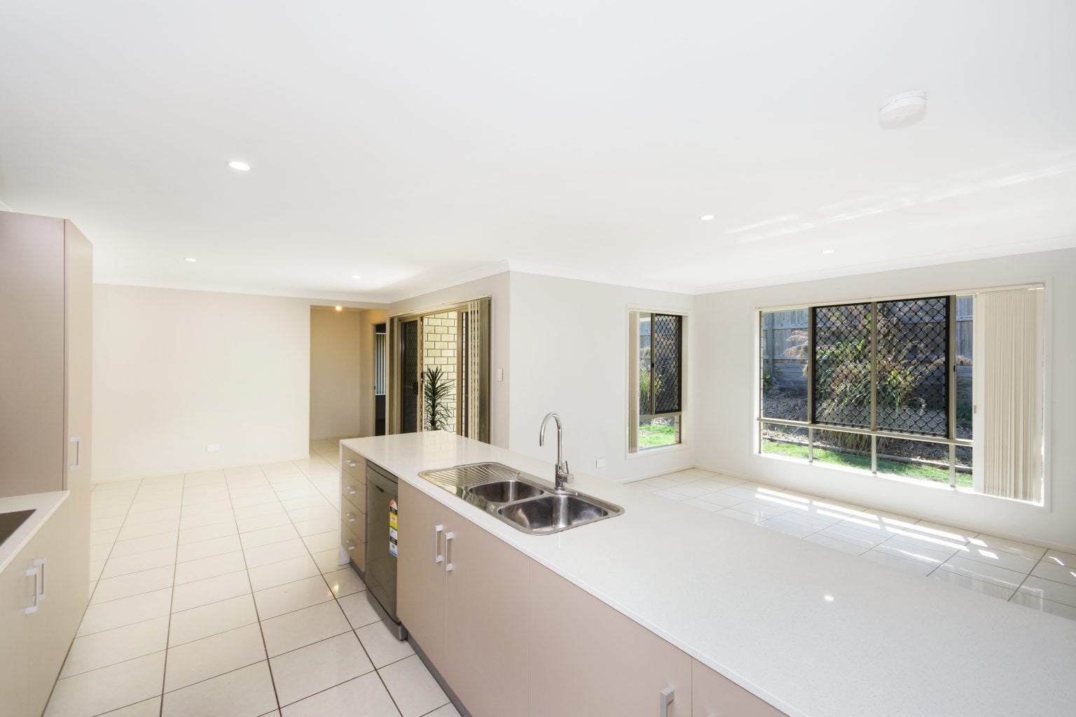 81 Church Road, BELLBOWRIE, QLD 4070 AUS