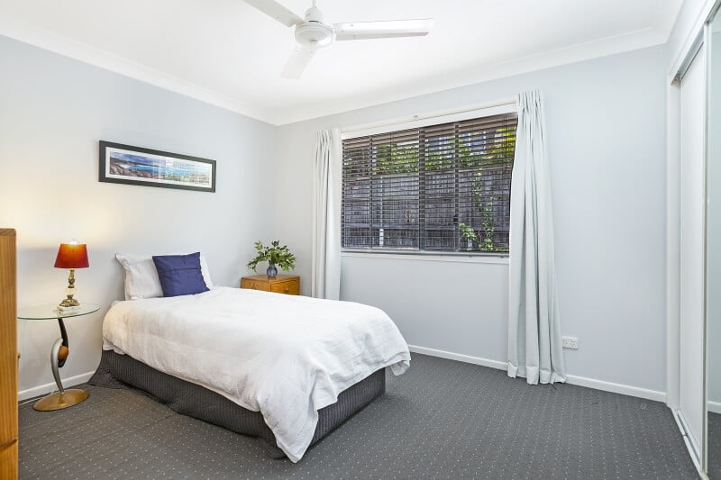 6 Treetop Close, CHAPEL HILL, QLD 4069 AUS