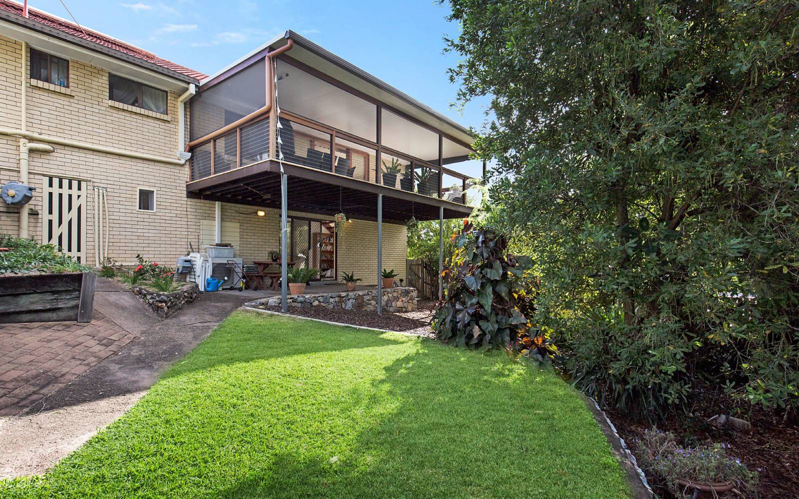 6 Sundown Street, KENMORE, QLD 4069 AUS