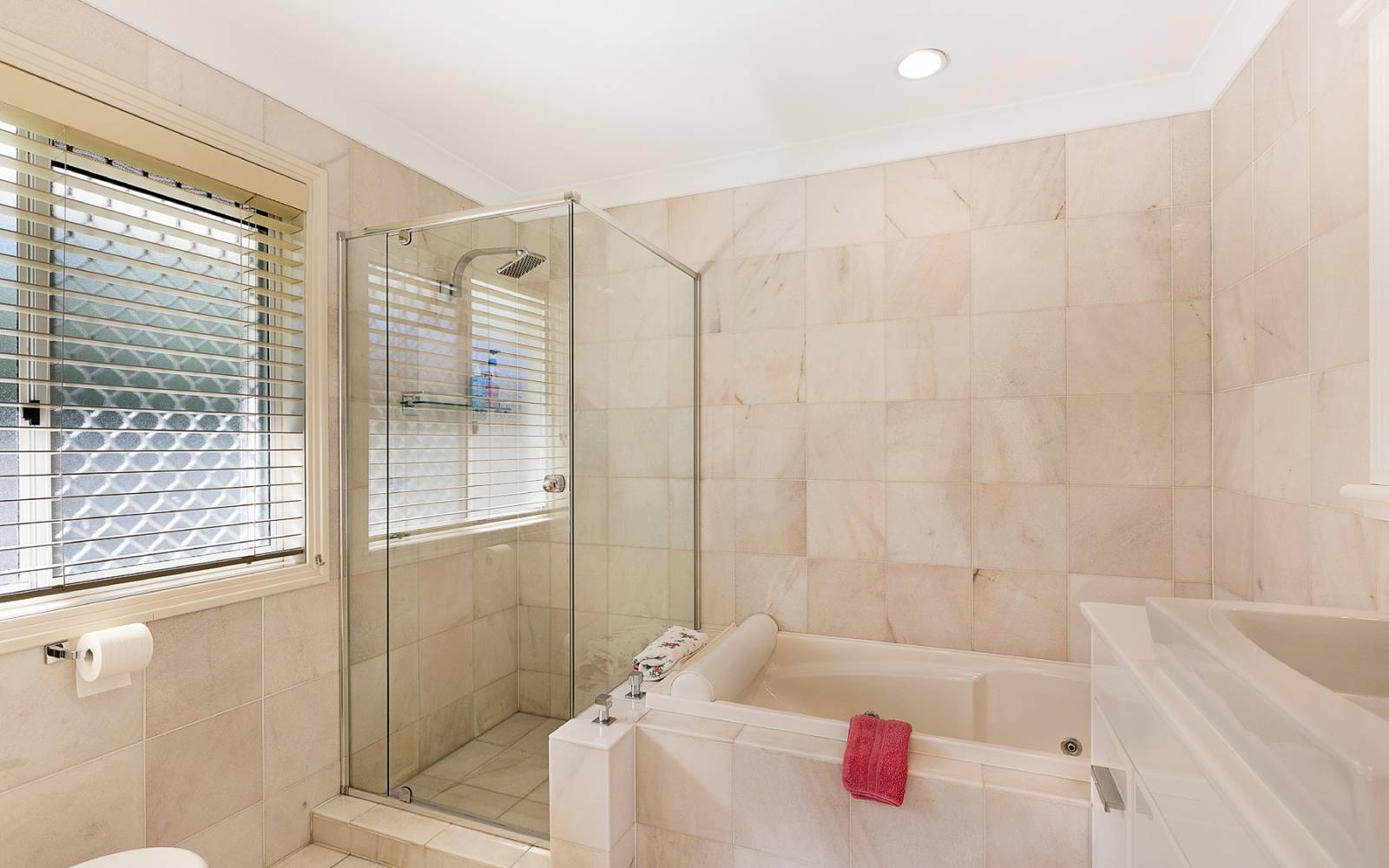 23/50 Boblynne St, CHAPEL HILL, QLD 4069 AUS