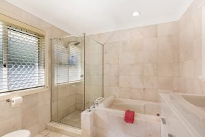 23/50 Boblynne St, CHAPEL HILL, QLD 4069 AUS