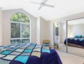 141 Mirbelia St West, KENMORE HILLS, QLD 4069 AUS