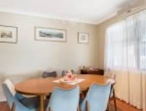 6 Sundown Street, KENMORE, QLD 4069 AUS