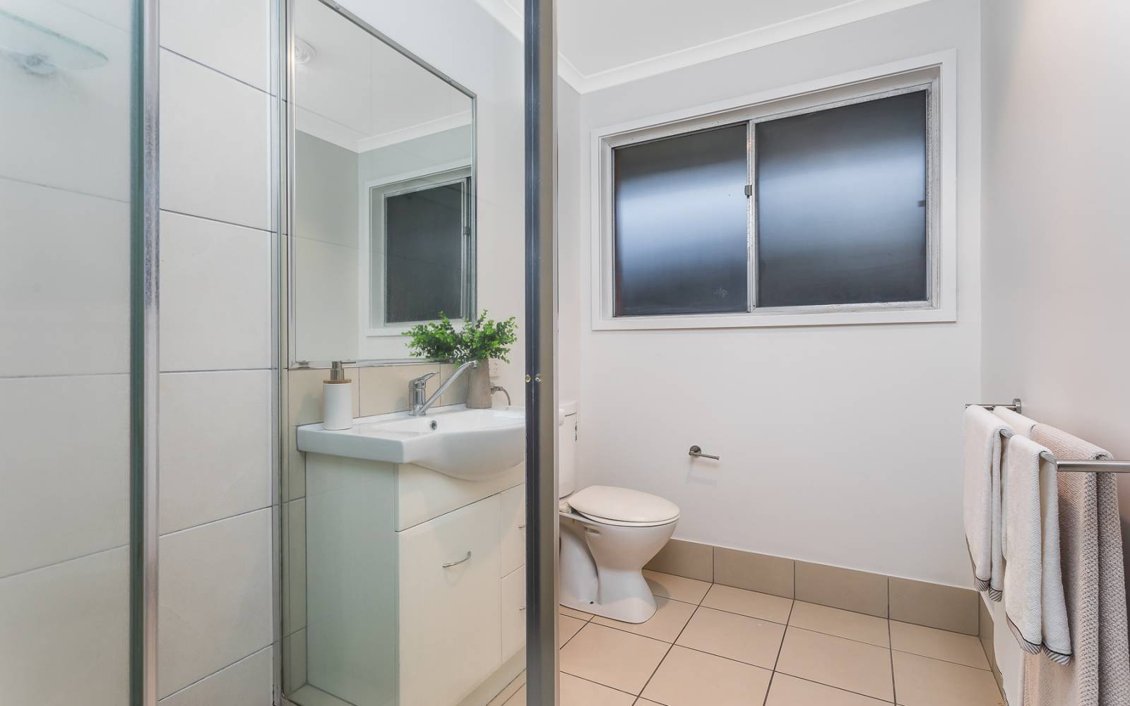 116 Yallambee Road, JINDALEE, QLD 4074 AUS