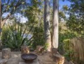 40 Sunset Road, KENMORE, QLD 4069 AUS