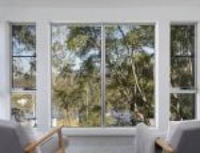 40 Sunset Road, KENMORE, QLD 4069 AUS