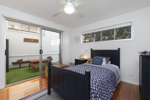 40 Sunset Road, KENMORE, QLD 4069 AUS