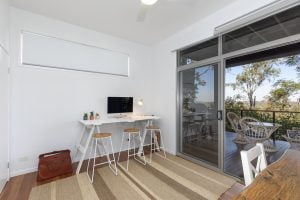 40 Sunset Road, KENMORE, QLD 4069 AUS