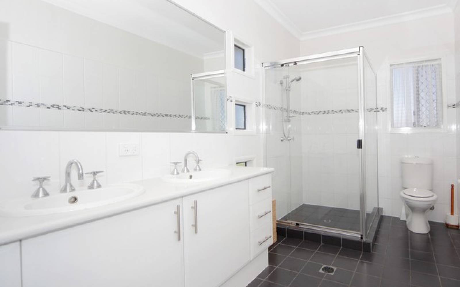 41 President Circle, KARALEE, QLD 4306 AUS