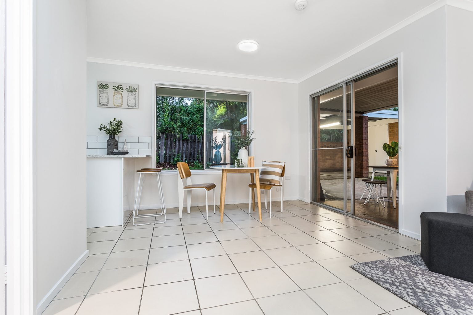 116 Yallambee Road, JINDALEE, QLD 4074 AUS
