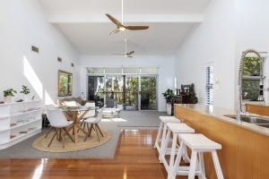 40 Sunset Road, KENMORE, QLD 4069 AUS