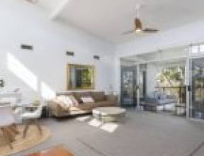 40 Sunset Road, KENMORE, QLD 4069 AUS