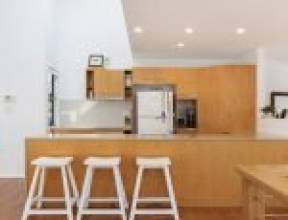 40 Sunset Road, KENMORE, QLD 4069 AUS