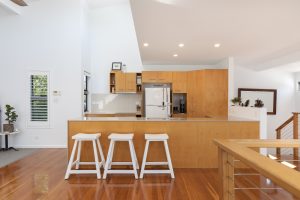 40 Sunset Road, KENMORE, QLD 4069 AUS