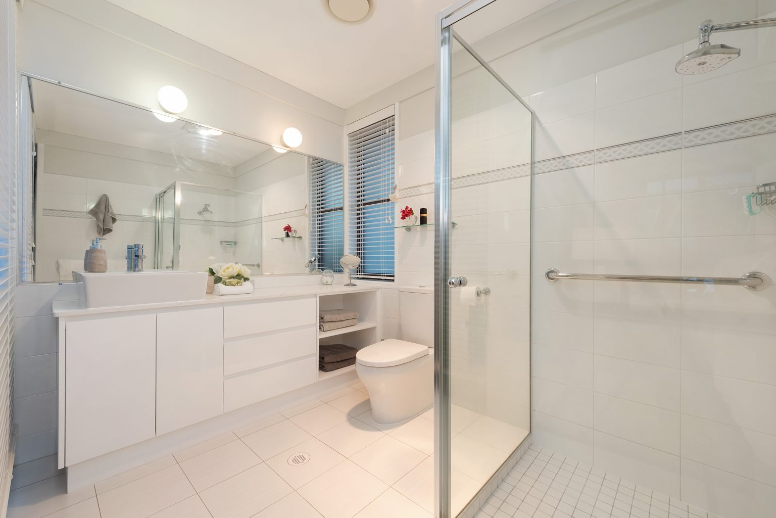 7 Wugga Place, CHAPEL HILL, QLD 4069 AUS