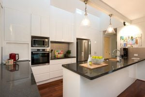 7 Wugga Place, CHAPEL HILL, QLD 4069 AUS