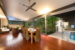 7 Wugga Place, CHAPEL HILL, QLD 4069 AUS